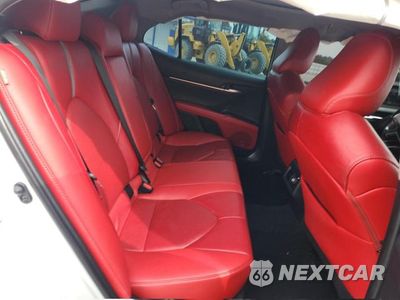 Zdjęcie 10 z 12 samochodu: 2018 TOYOTA CAMRY XSE VIN:4T1B61HK9JU151329 - miniatura
