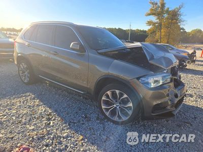 Czwarte zdjęcie samochodu z boku: 2017 BMW X5 SDRIVE35I VIN:5UXKR2C34H0X06737 - miniatura