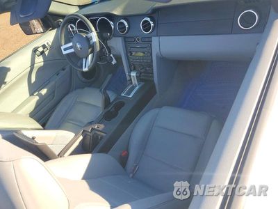 Zdjęcie 8 z 12 samochodu: 2005 FORD MUSTANG VIN:1ZVFT84N155231762 - miniatura