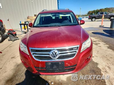 Piąte zdjęcie samochodu w środku: 2009 VOLKSWAGEN TIGUAN SE VIN:WVGBV75N09W501385 - miniatura