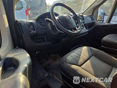 Zdjęcie 8 z 12 samochodu: 2021 RAM PROMASTER 3500 DELIVERY VAN VIN:3C6MRVJG7ME579752 - miniatura