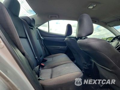 Zdjęcie 10 z 12 samochodu: 2017 TOYOTA COROLLA LE VIN:5YFBURHE7HP584531 - miniatura