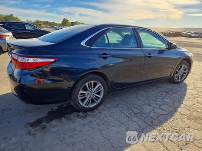 Trzecie zdjęcie samochodu z tyłu: 2017 TOYOTA CAMRY SE VIN:4T1BF1FK7HU763901 - miniatura