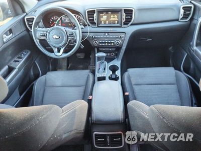 Zdjęcie 8 z 13 samochodu: 2017 KIA SPORTAGE LX VIN:KNDPMCAC0H7241508 - miniatura