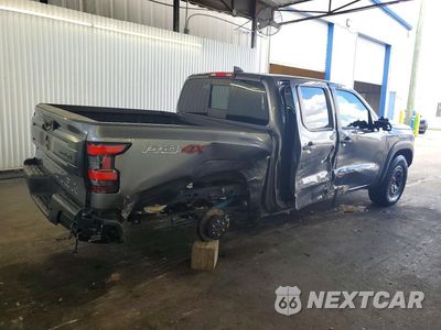 Trzecie zdjęcie samochodu z tyłu: 2026 NISSAN FRONTIER PRO-4X VIN:1N6ED1EK8TN612705 - miniatura
