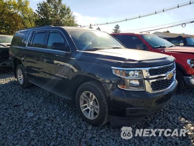Czwarte zdjęcie samochodu z boku: 2018 CHEVROLET SUBURBAN K1500 LT VIN:1GNSKHKC5JR118297 - miniatura