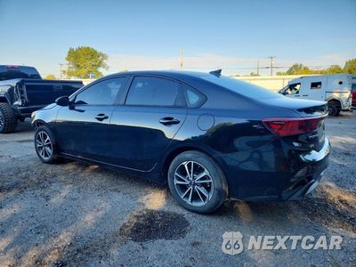 Drugie zdjęcie samochodu z przodu: 2023 KIA FORTE LXS VIN:3KPF24AD8PE647048 - miniatura