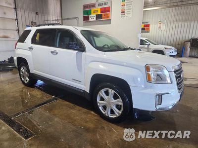 Czwarte zdjęcie samochodu z boku: 2017 GMC TERRAIN SLT VIN:2GKFLUEK4H6219036 - miniatura