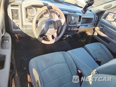 Zdjęcie 8 z 12 samochodu: 2018 RAM 1500 ST VIN:3C6JR6DT4JG210039 - miniatura
