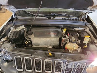 Zdjęcie 12 z 13 samochodu: 2015 JEEP RENEGADE LATITUDE VIN:ZACCJBBT7FPB88533 - miniatura