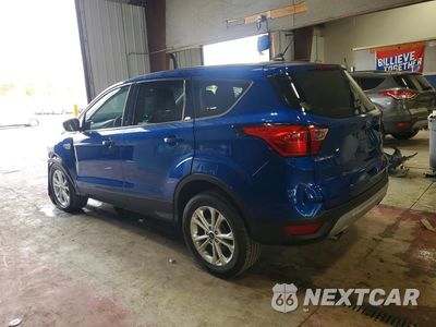 Drugie zdjęcie samochodu z przodu: 2019 FORD ESCAPE SE VIN:1FMCU9GD7KUA45281 - miniatura