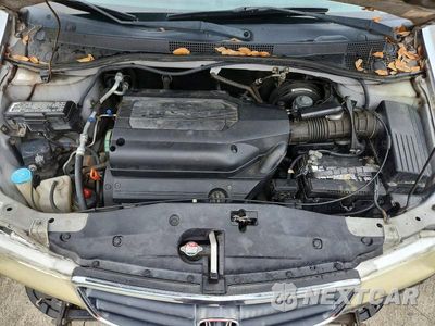 Zdjęcie 12 z 14 samochodu: 2004 HONDA ODYSSEY EX VIN:5FNRL186X4B024293 - miniatura