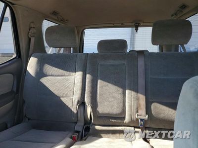 Zdjęcie 10 z 13 samochodu: 2005 TOYOTA SEQUOIA SR5 VIN:5TDZT34A95S255883 - miniatura