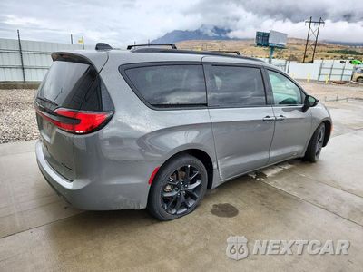 Trzecie zdjęcie samochodu z tyłu: 2025 CHRYSLER PACIFICA LIMITED VIN:2C4RC1GG4SR554982 - miniatura