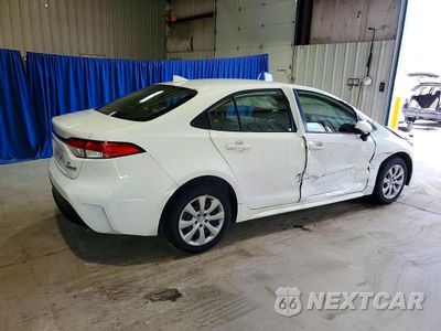 Trzecie zdjęcie samochodu z tyłu: 2024 TOYOTA COROLLA HYBRID LE VIN:JTDBCMFE0RJ025675 - miniatura
