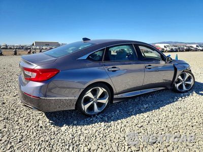 Trzecie zdjęcie samochodu z tyłu: 2018 HONDA ACCORD TOURING VIN:1HGCV2F98JA007582 - miniatura