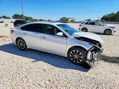 Czwarte zdjęcie samochodu z boku: 2018 TOYOTA AVALON XLE PREMIUM VIN:4T1BK1EB3JU271630 - miniatura
