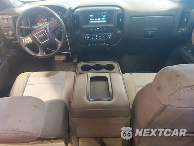 Zdjęcie 8 z 12 samochodu: 2019 GMC SIERRA K2500 HEAVY DUTY VIN:1GD12NEY7KF149284 - miniatura