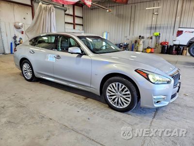Czwarte zdjęcie samochodu z boku: 2015 INFINITI Q70L 3.7 VIN:JN1BY1PRXFM830775 - miniatura
