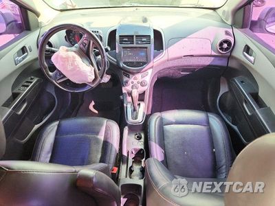 Zdjęcie 8 z 12 samochodu: 2015 CHEVROLET SONIC LTZ VIN:1G1JE5SB2F4119437 - miniatura