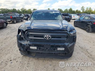 Piąte zdjęcie samochodu w środku: 2025 TOYOTA TACOMA SR5 VIN:3TYKB5FN0ST019686 - miniatura