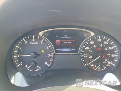 Zdjęcie 9 z 12 samochodu: 2017 NISSAN ALTIMA 2.5 SR VIN:1N4AL3AP2HC279329 - miniatura