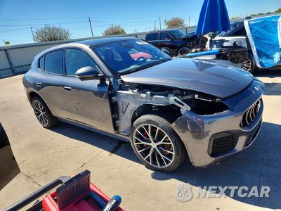 Czwarte zdjęcie samochodu z boku: 2023 MASERATI GRECALE GT VIN:ZN682AVA2P7438796 - miniatura