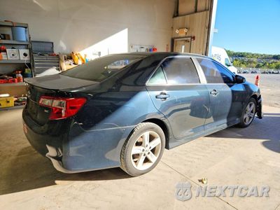 Trzecie zdjęcie samochodu z tyłu: 2012 TOYOTA CAMRY SE VIN:4T1BF1FK4CU193039 - miniatura