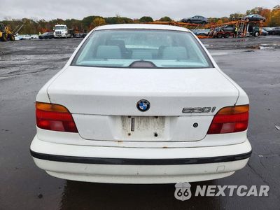 Zdjęcie 6 z 13 samochodu: 2000 BMW 528 I AUTOMATIC VIN:WBADM6342YGU08362 - miniatura