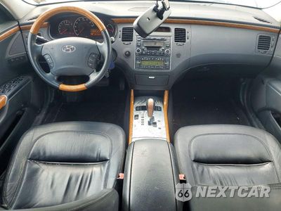 Zdjęcie 8 z 12 samochodu: 2006 HYUNDAI AZERA SE VIN:KMHFC46F66A120484 - miniatura
