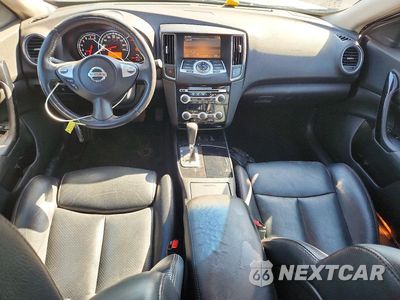 Zdjęcie 8 z 12 samochodu: 2011 NISSAN MAXIMA 3.5 S VIN:1N4AA5AP8BC822904 - miniatura