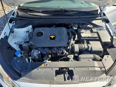 Zdjęcie 11 z 12 samochodu: 2020 HYUNDAI ELANTRA SEL VIN:5NPD84LF6LH532362 - miniatura