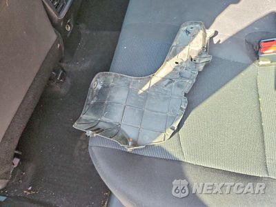 Zdjęcie 12 z 13 samochodu: 2022 TOYOTA RAV4 LE VIN:2T3LWRFV4NW139621 - miniatura