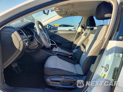 Zdjęcie 7 z 12 samochodu: 2017 VOLKSWAGEN JETTA S VIN:3VW2B7AJ9HM376964 - miniatura