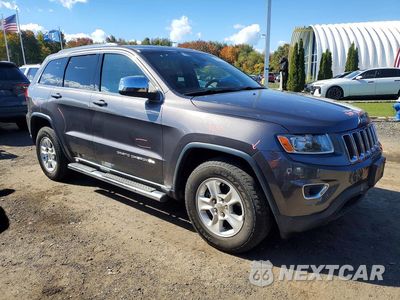 Czwarte zdjęcie samochodu z boku: 2014 JEEP GRAND CHEROKEE LAREDO VIN:1C4RJFAG1EC226735 - miniatura