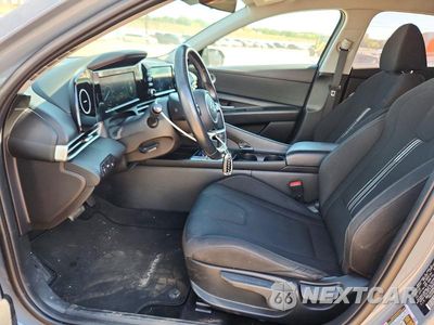 Zdjęcie 7 z 12 samochodu: 2022 HYUNDAI ELANTRA SEL VIN:KMHLS4AG8NU313335 - miniatura