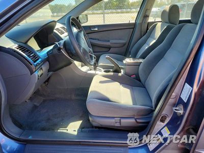 Zdjęcie 7 z 12 samochodu: 2007 HONDA ACCORD VIN:1HGCM56767A203628 - miniatura