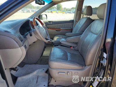 Zdjęcie 7 z 13 samochodu: 2008 TOYOTA SIENNA XLE LIMITED VIN:5TDBK22CX8S022165 - miniatura