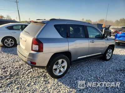 Trzecie zdjęcie samochodu z tyłu: 2016 JEEP COMPASS SPORT VIN:1C4NJDBBXGD778088 - miniatura