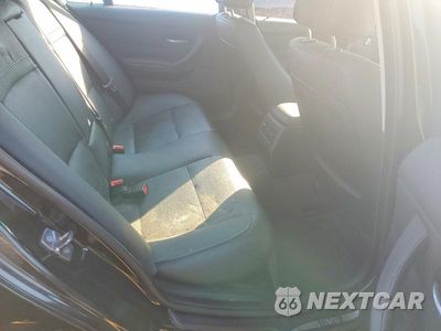 Zdjęcie 10 z 12 samochodu: 2010 BMW 328 I VIN:WBAPH7G50ANM49861 - miniatura