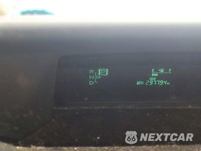 Zdjęcie 9 z 13 samochodu: 2006 TOYOTA PRIUS BASE VIN:JTDKB20UX63157625 - miniatura