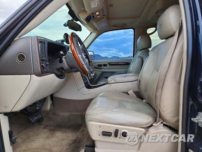 Zdjęcie 7 z 14 samochodu: 2005 CADILLAC ESCALADE LUXURY VIN:1GYEK63N95R224732 - miniatura