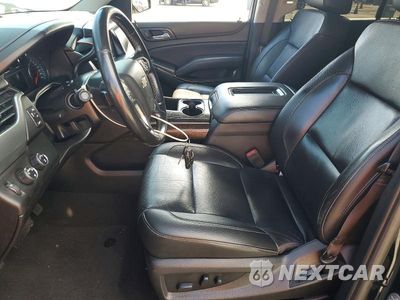 Zdjęcie 7 z 13 samochodu: 2019 CHEVROLET SUBURBAN K1500 LT VIN:1GNSKHKC3KR170559 - miniatura