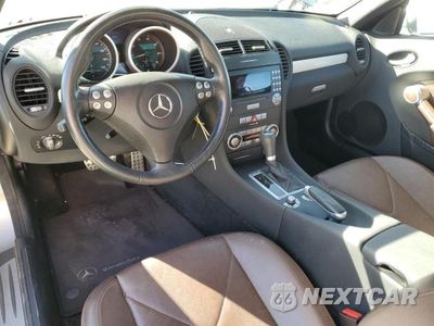 Zdjęcie 8 z 12 samochodu: 2005 MERCEDES-BENZ SLK 350 VIN:WDBWK56FX5F039369 - miniatura