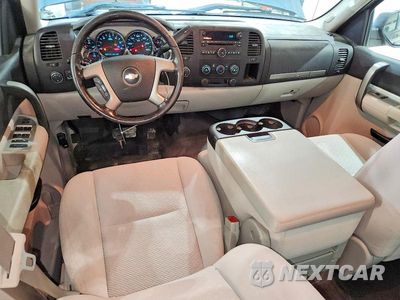 Zdjęcie 8 z 12 samochodu: 2007 CHEVROLET SILVERADO K1500 VIN:2GCEK19C271702337 - miniatura