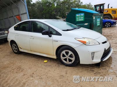 Czwarte zdjęcie samochodu z boku: 2015 TOYOTA PRIUS TWO VIN:JTDKN3DU2F1885961 - miniatura