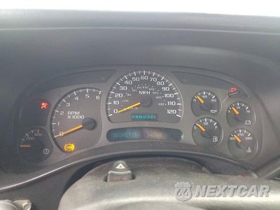 Zdjęcie 9 z 12 samochodu: 2004 CHEVROLET SILVERADO K2500 HEAVY DUTY DUMP TRUCK VIN:1GCHK24U84E368358 - miniatura