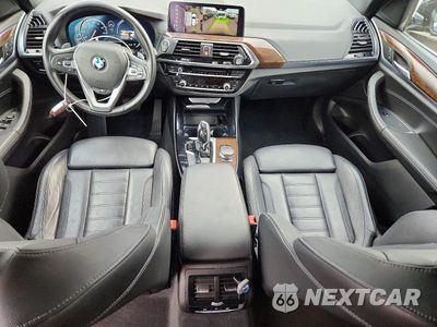 Zdjęcie 8 z 13 samochodu: 2018 BMW X3 XDRIVE30I VIN:5UXTR9C59JLC79500 - miniatura