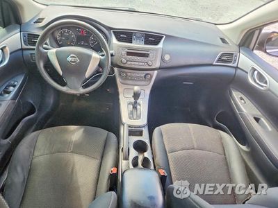 Zdjęcie 8 z 12 samochodu: 2014 NISSAN SENTRA S VIN:3N1AB7AP3EY254448 - miniatura