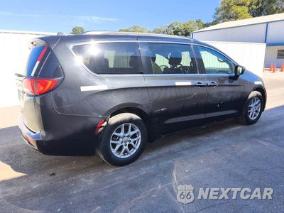 Trzecie zdjęcie samochodu z tyłu: 2020 CHRYSLER VOYAGER LXI VIN:2C4RC1DG0LR147084 - miniatura